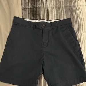 Tommy Hilfiger Shorts 32in waist 7in inseam